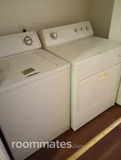 Room for rent in Jonesboro, GA $600, house