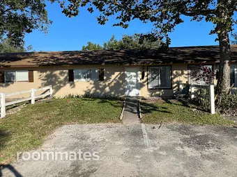 Room for rent in Tavares, FL $700, townhouse