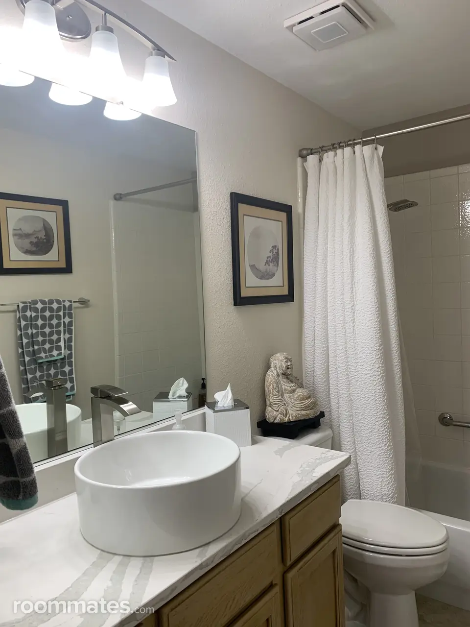 Profile photo 2 of 4