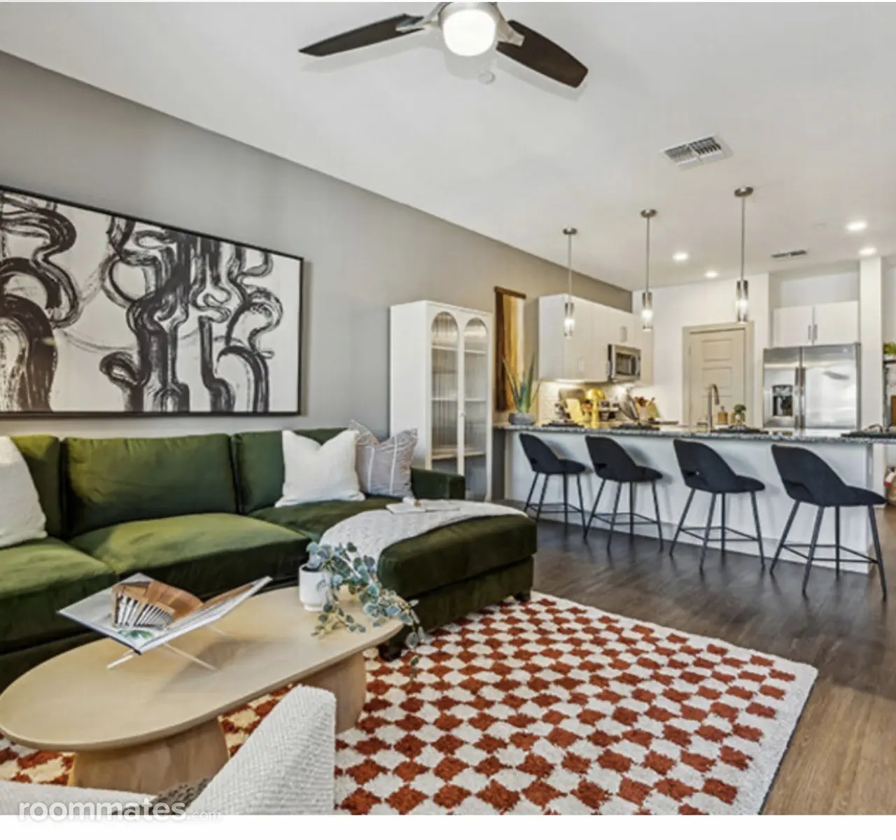 Profile photo 4 of 5