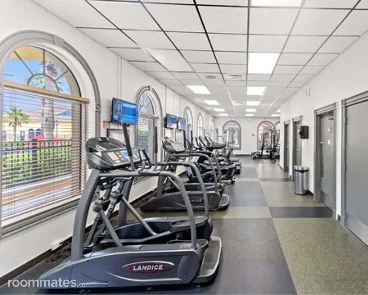 Profile photo 4 of 8