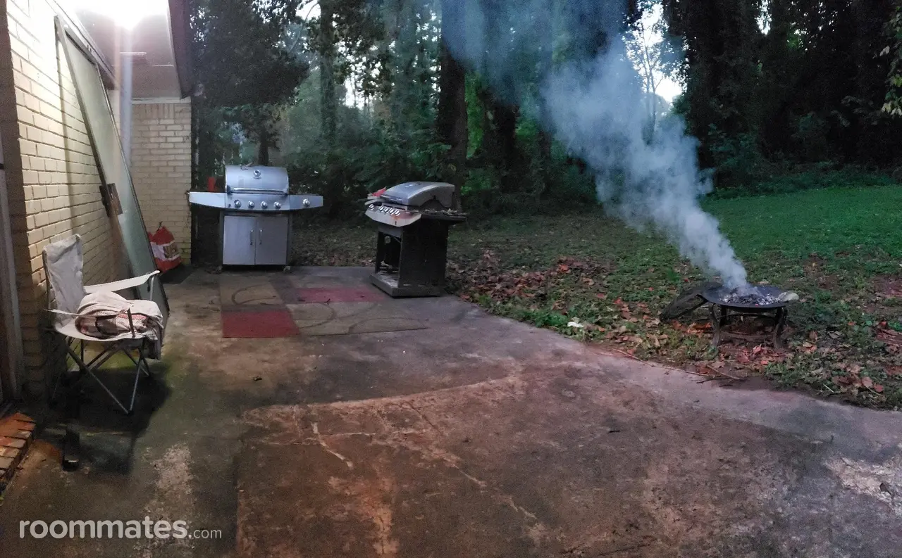 Profile photo 4 of 10