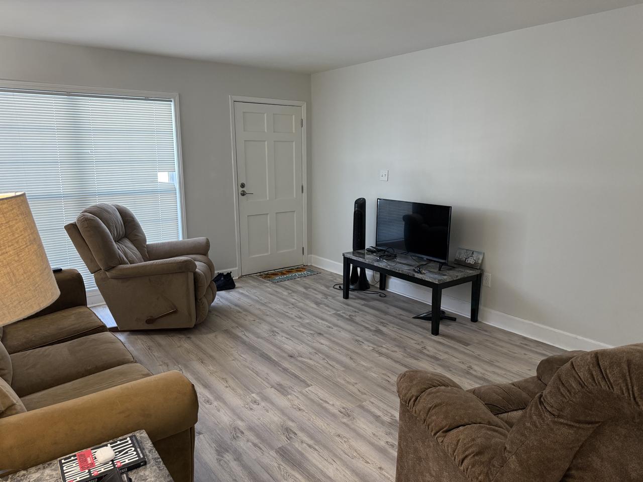 Profile photo 2 of 11