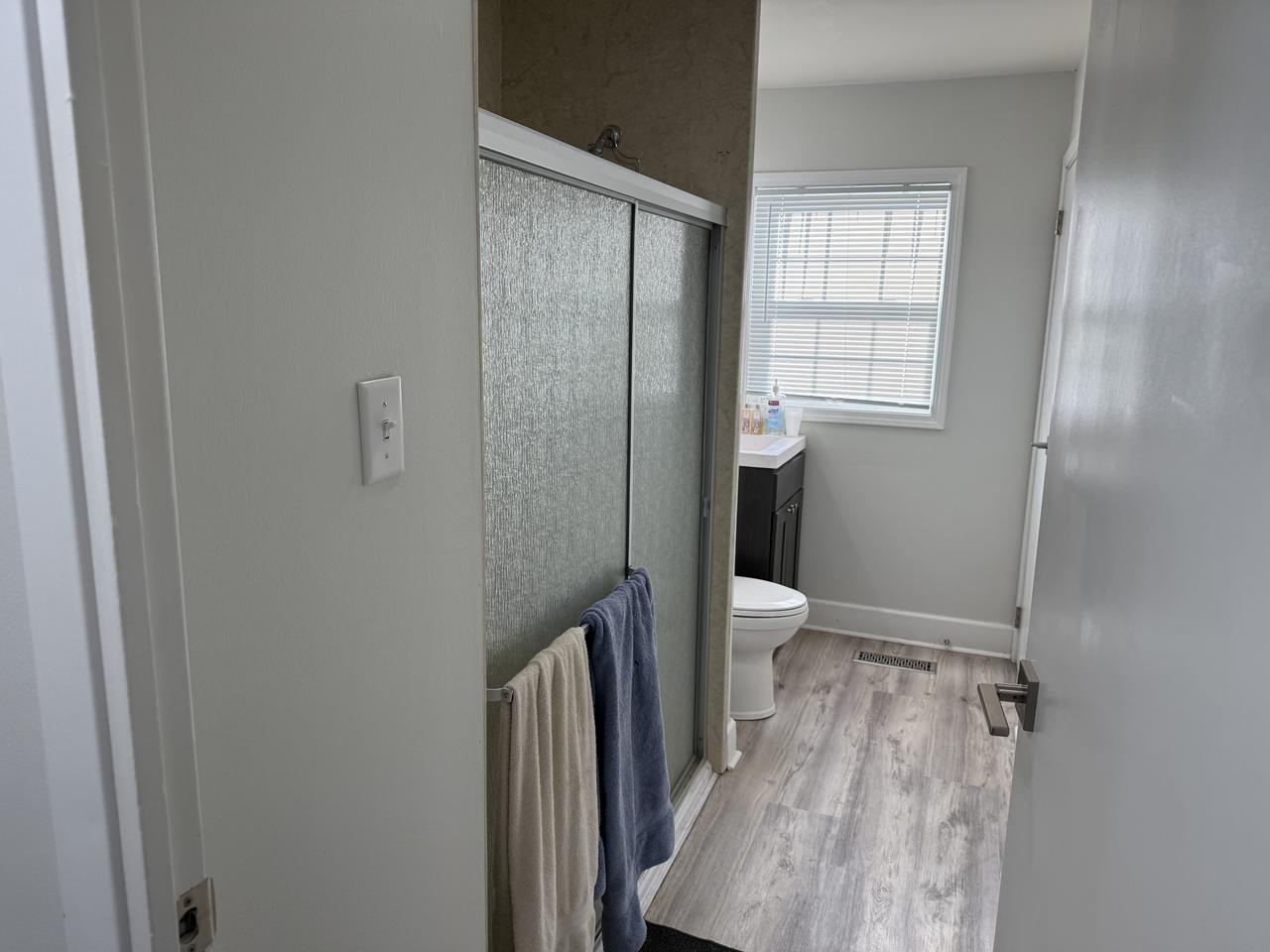 Profile photo 3 of 11