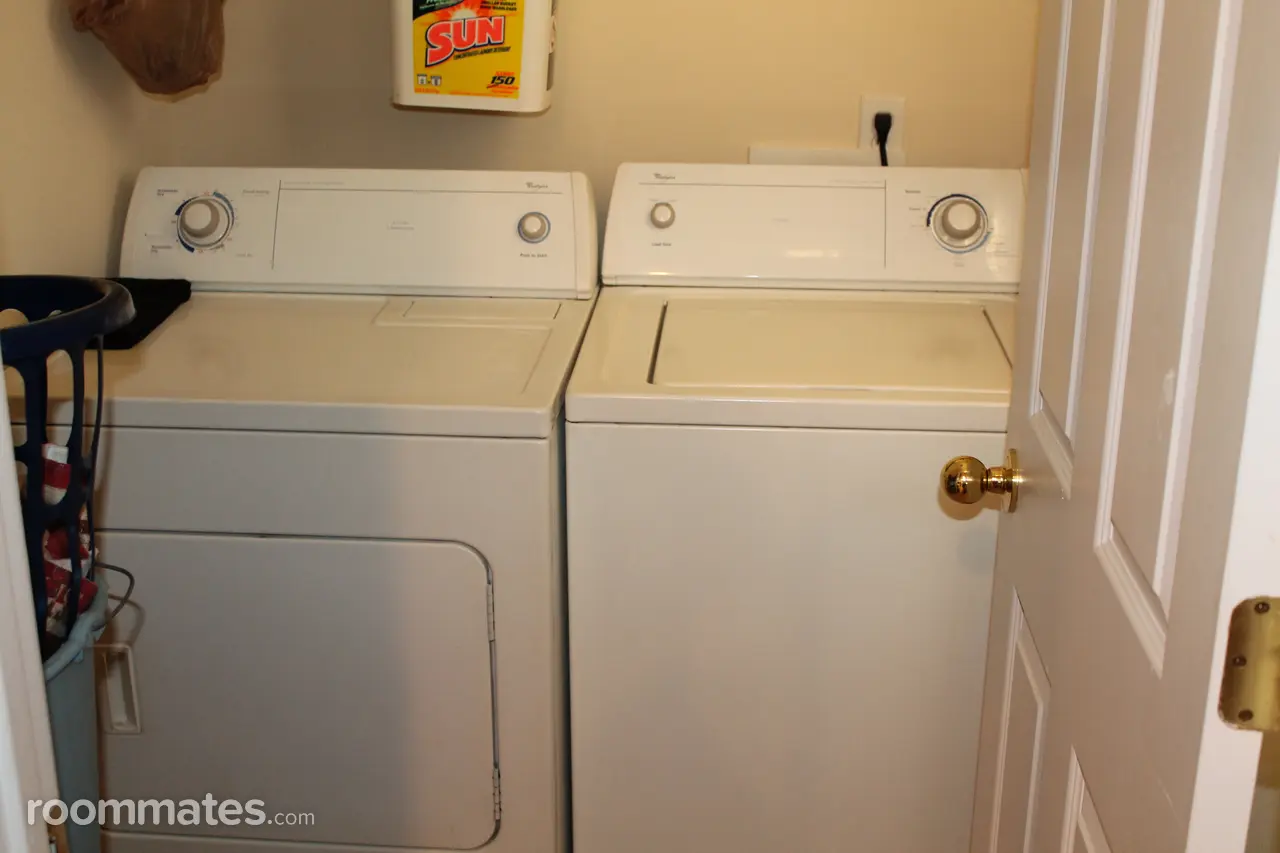 Profile photo 10 of 12