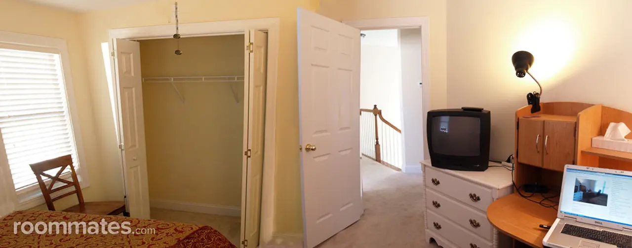 Profile photo 1 of 12