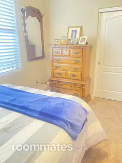 Room for rent in Surprise AZ $900, house