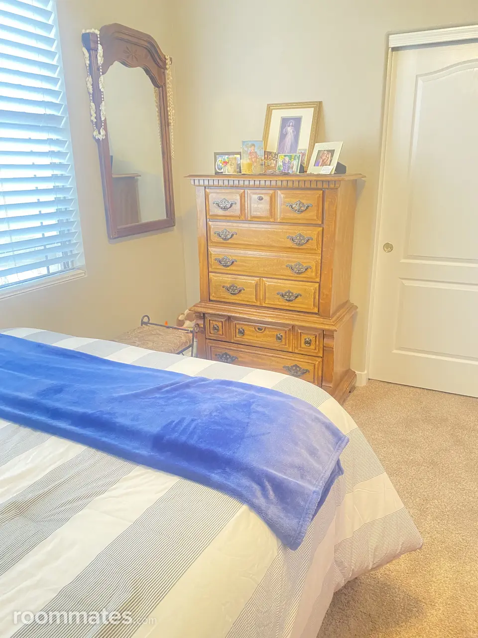 Profile photo 1 of 3