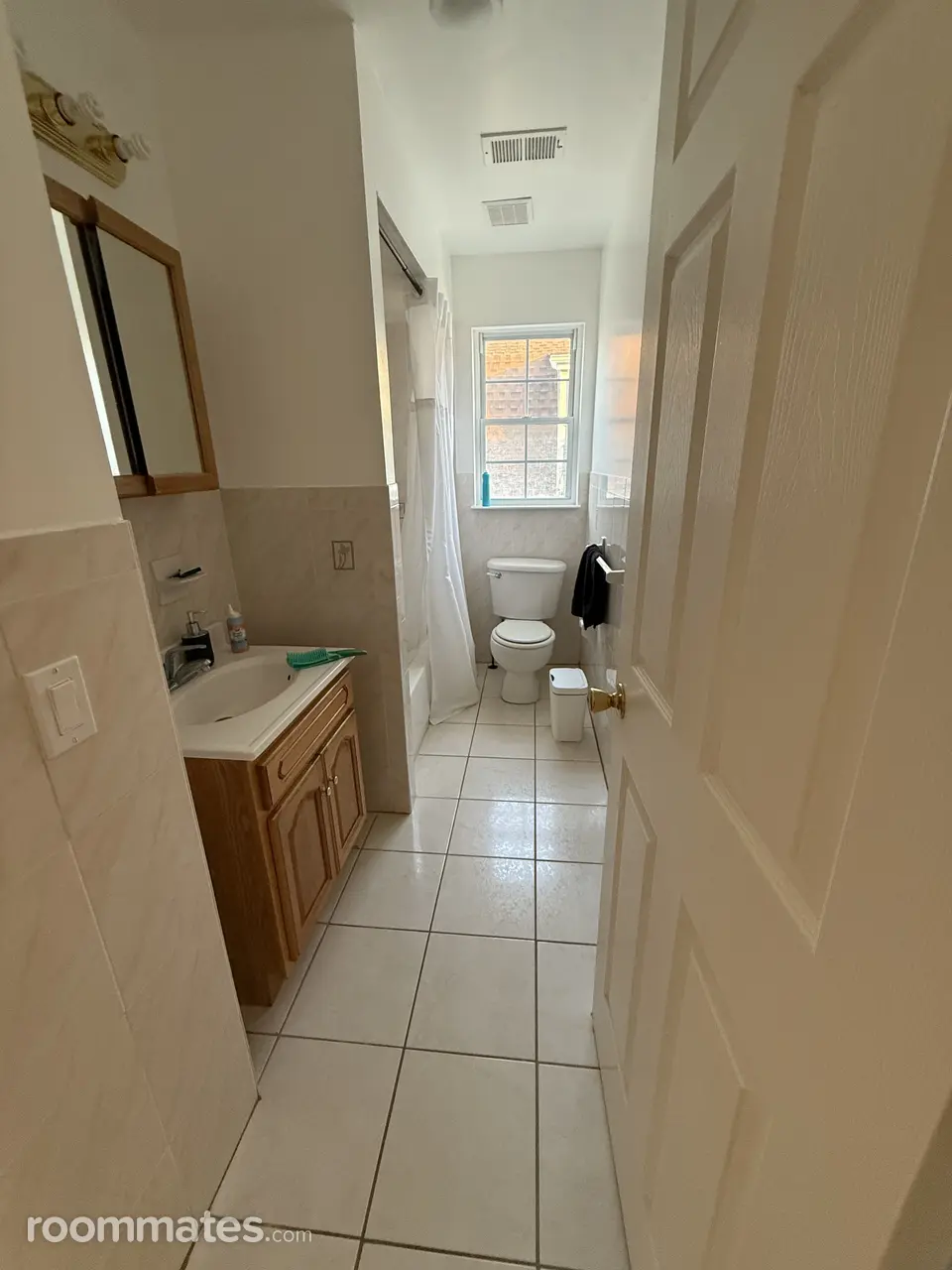 Profile photo 3 of 11