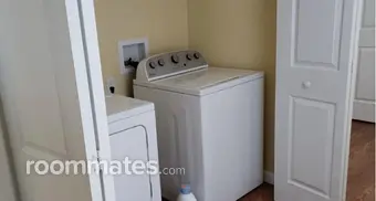 Room for rent in Billerica MA $1500, house