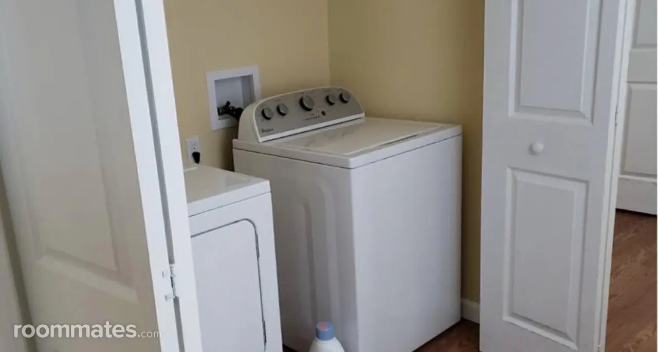 Profile photo 2 of 8