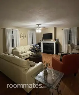 Room for rent in Billerica MA $1500, house