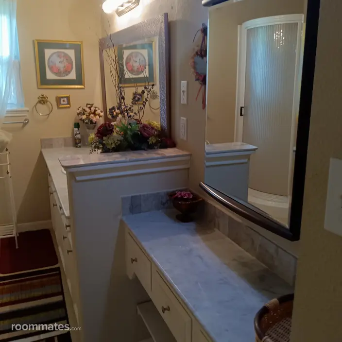 Room for rent in Houston, TX $750, townhouse