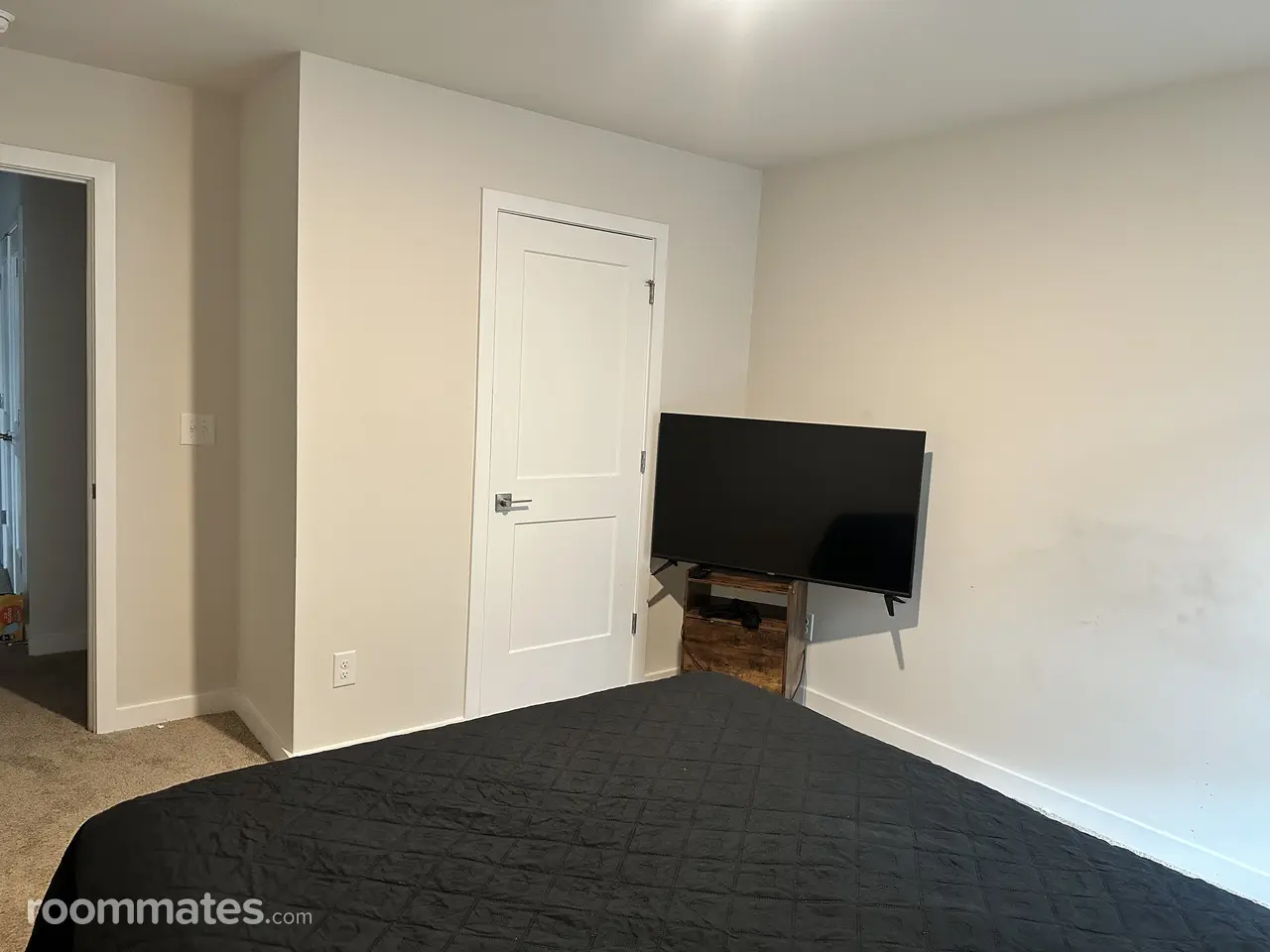 Profile photo 2 of 4