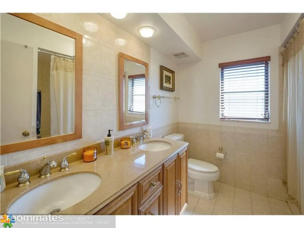 Profile photo 7 of 9