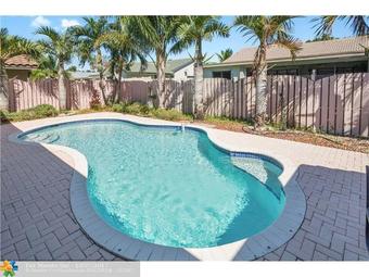 Room for rent in Plantation, FL $1400, house