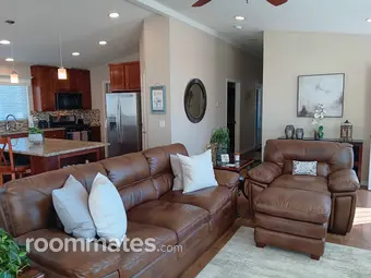 Room for rent in Santee, CA $1250, house