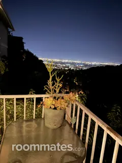 Room for rent in Sherman Oaks, CA $2150, house