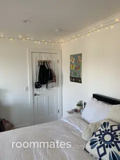 Room for rent in Sherman Oaks, CA $2150, house