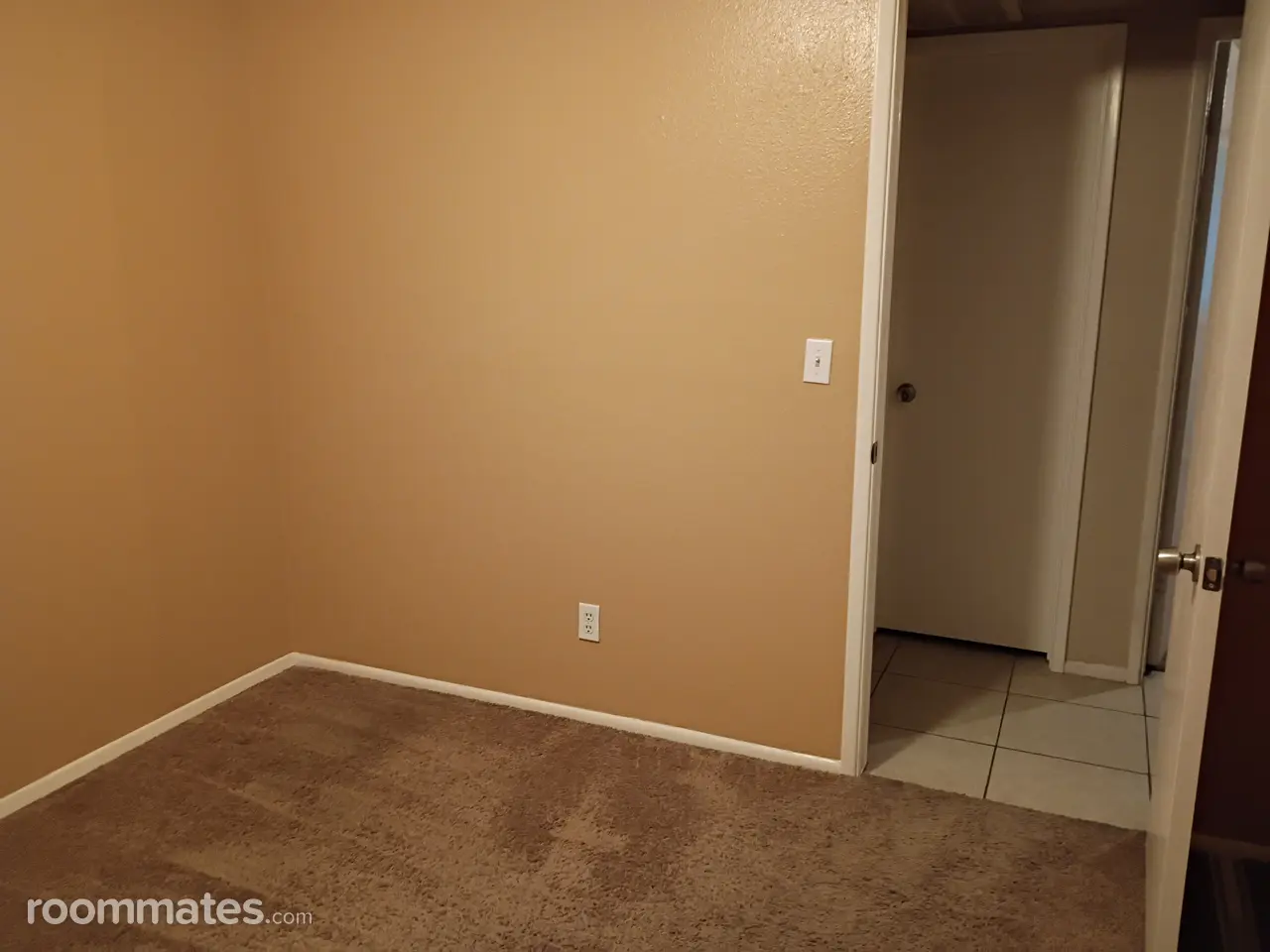 Profile photo 4 of 20