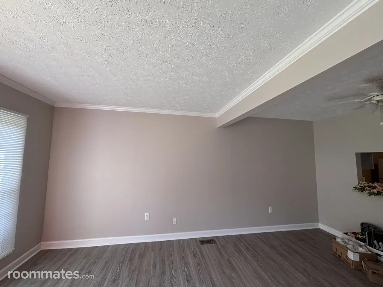 Profile photo 9 of 14