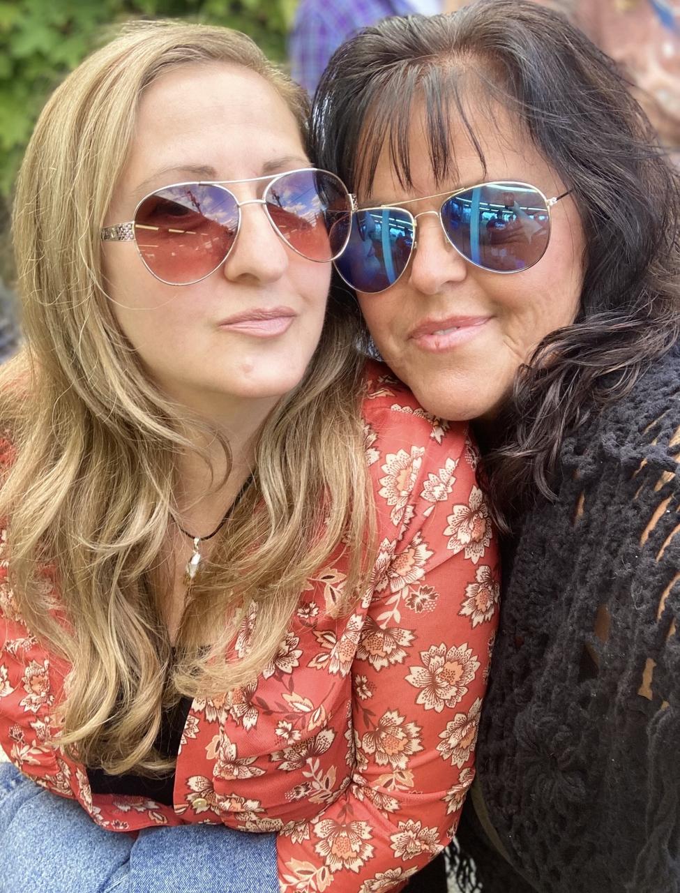 Profile photo 10 of 17