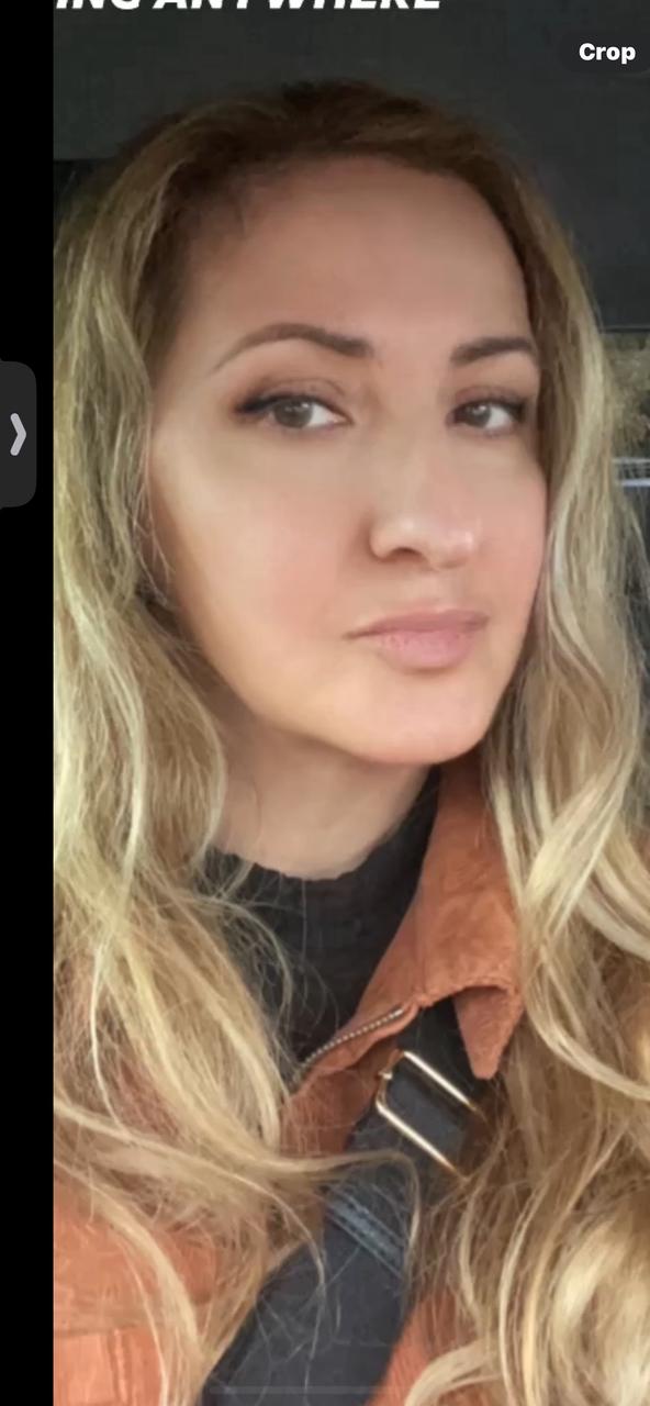 Profile photo 17 of 17