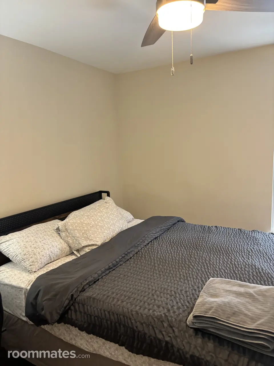 Profile photo 3 of 10