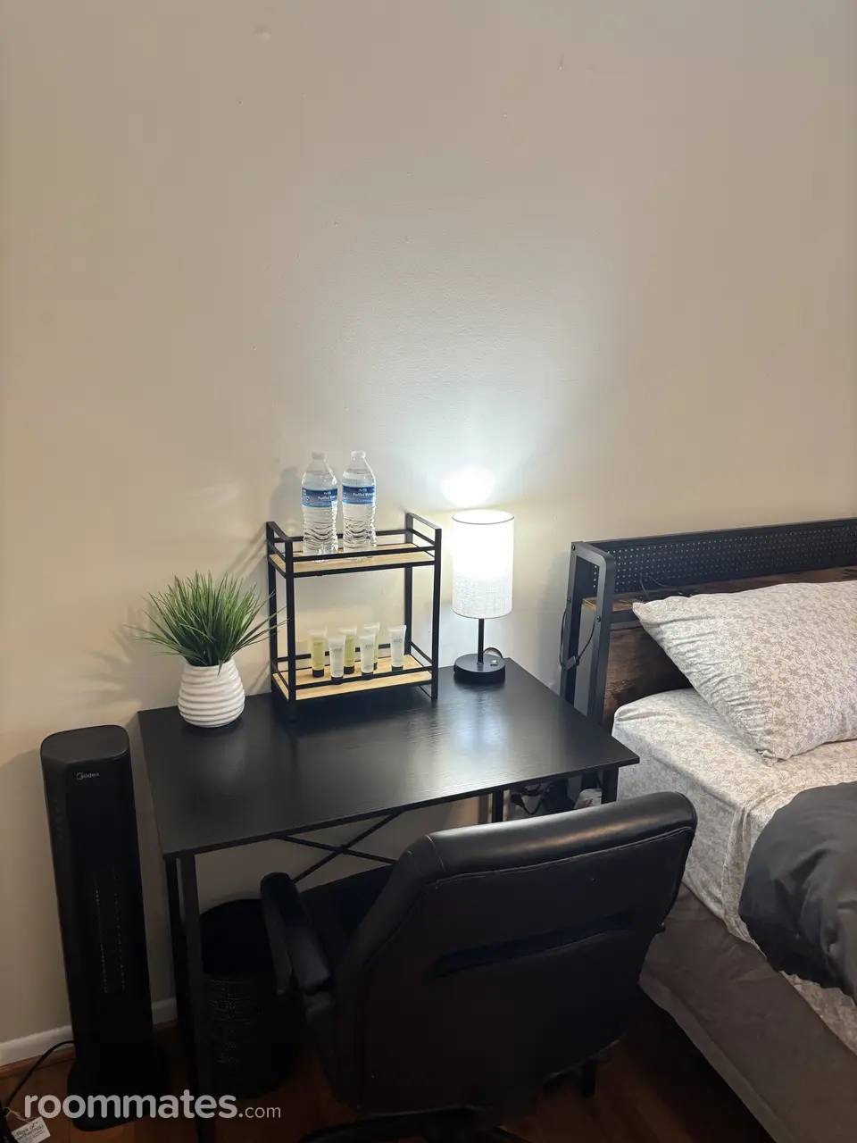 Profile photo 5 of 10