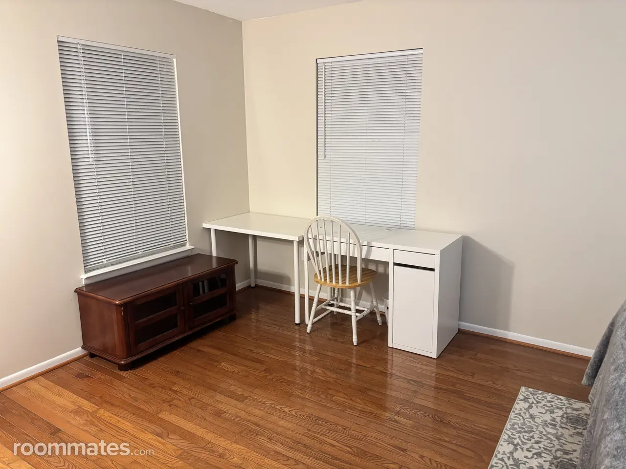 Profile photo 3 of 6