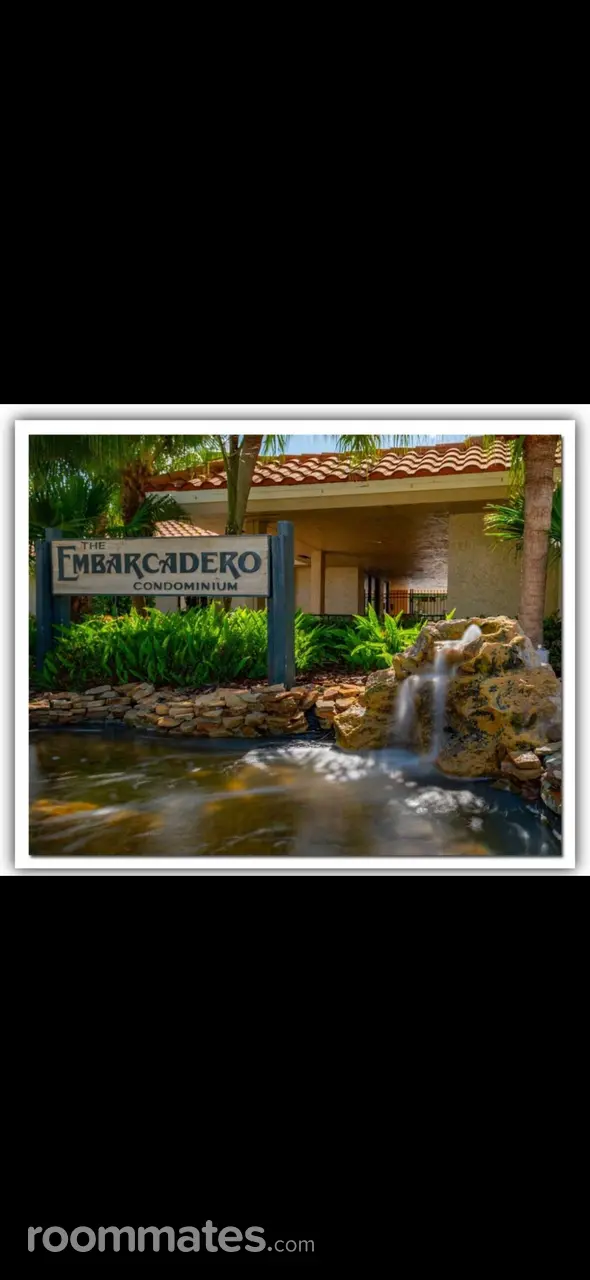 Profile photo 9 of 17