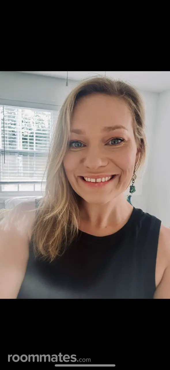 Profile photo 4 of 5