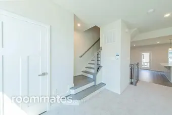 Room for rent in Richmond, VA $750, townhouse