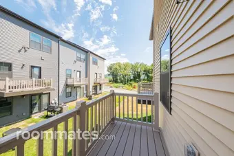 Room for rent in Richmond, VA $750, townhouse