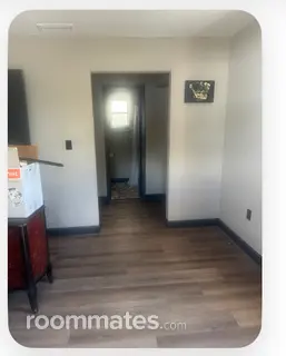 Room for rent in Sarasota, FL $1000, house