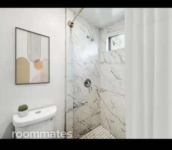 Room for rent in Carlsbad CA $1800, house