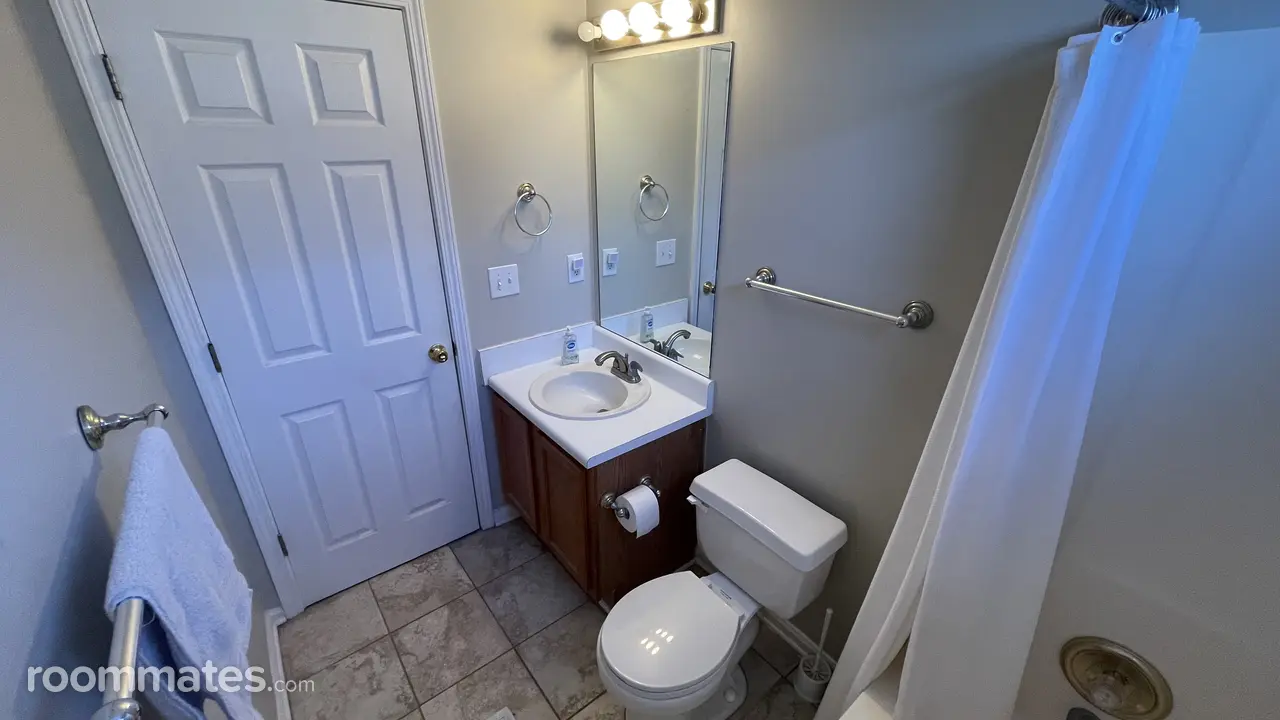 Profile photo 6 of 11