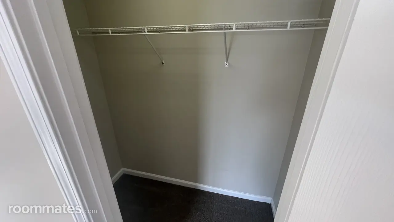 Profile photo 10 of 11