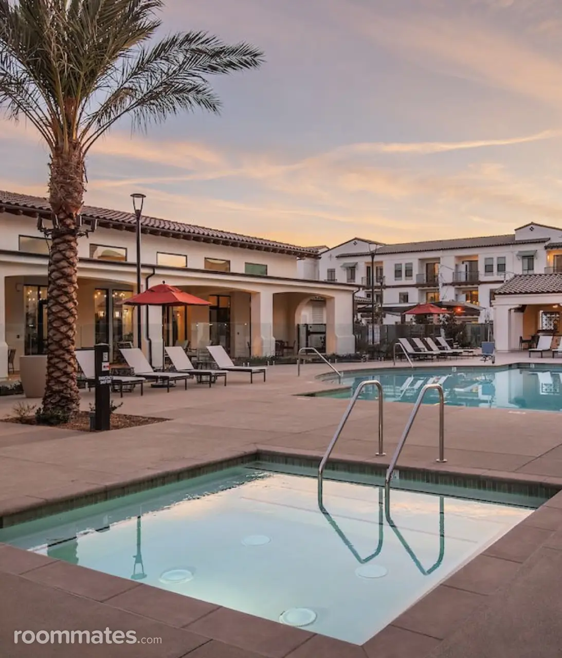 Profile photo 5 of 10