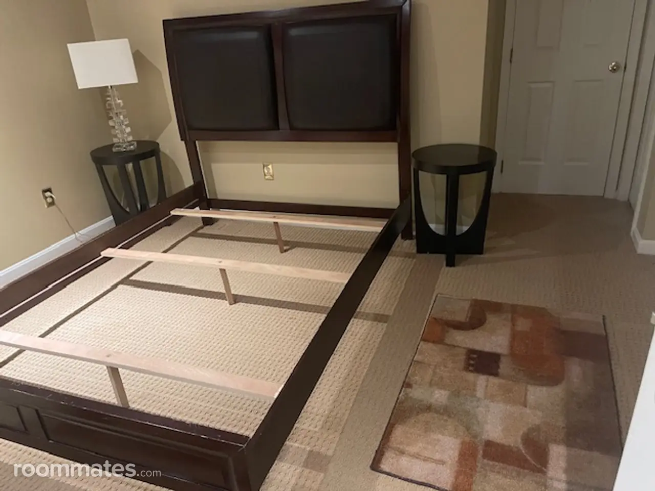 Profile photo 1 of 10