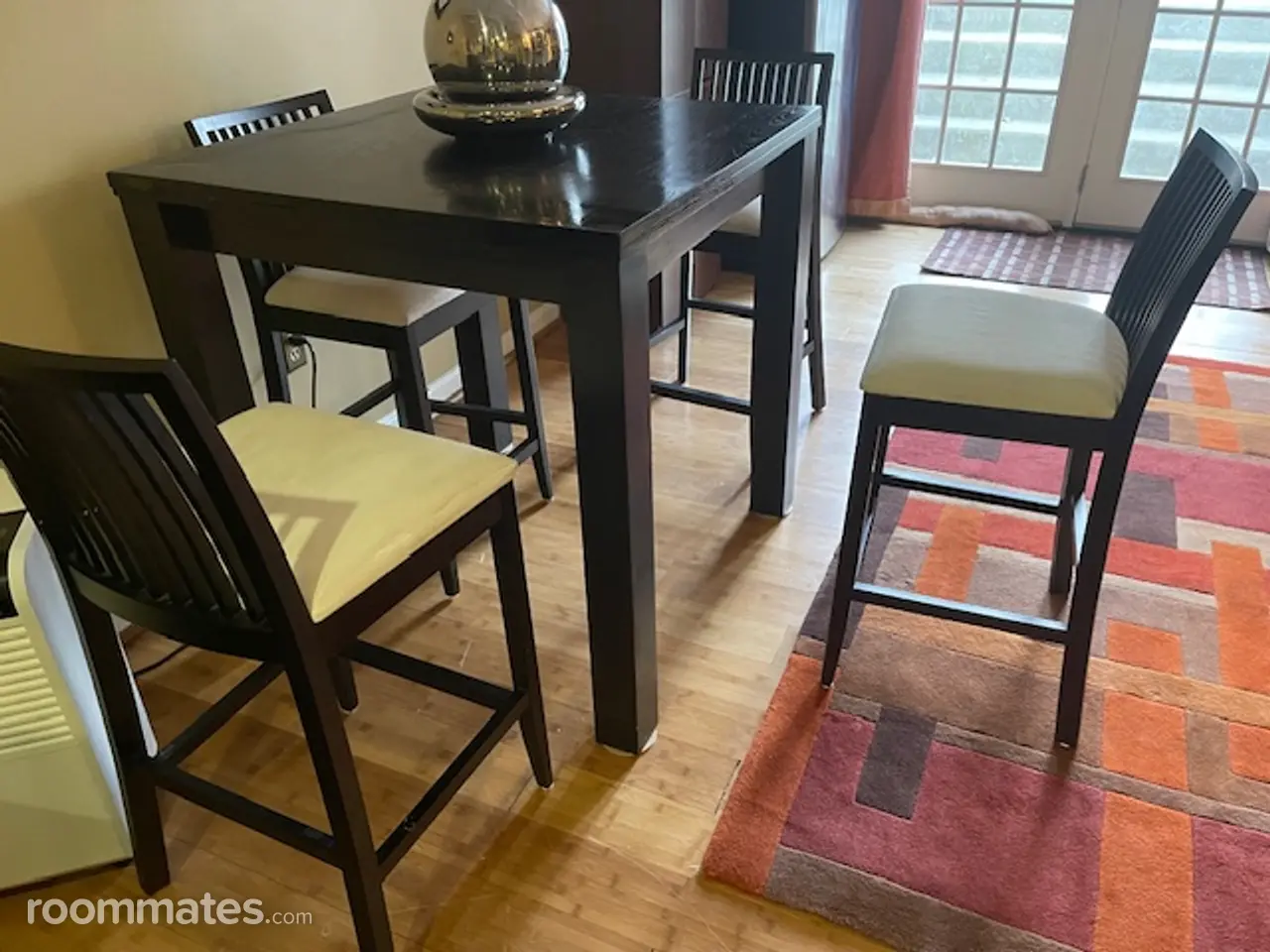 Profile photo 5 of 10