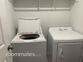 Room for rent in Kerrville TX $800, house