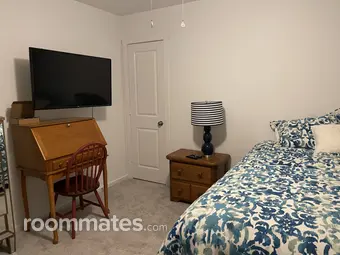 Room for rent in Kerrville TX $800, house