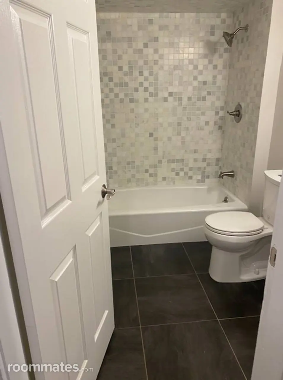 Profile photo 5 of 9