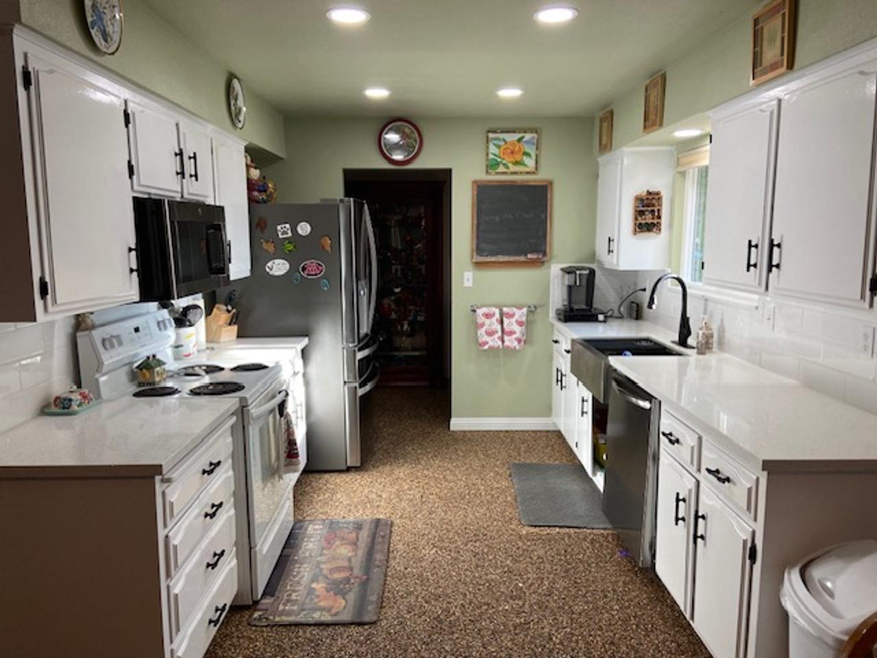 Profile photo 4 of 5