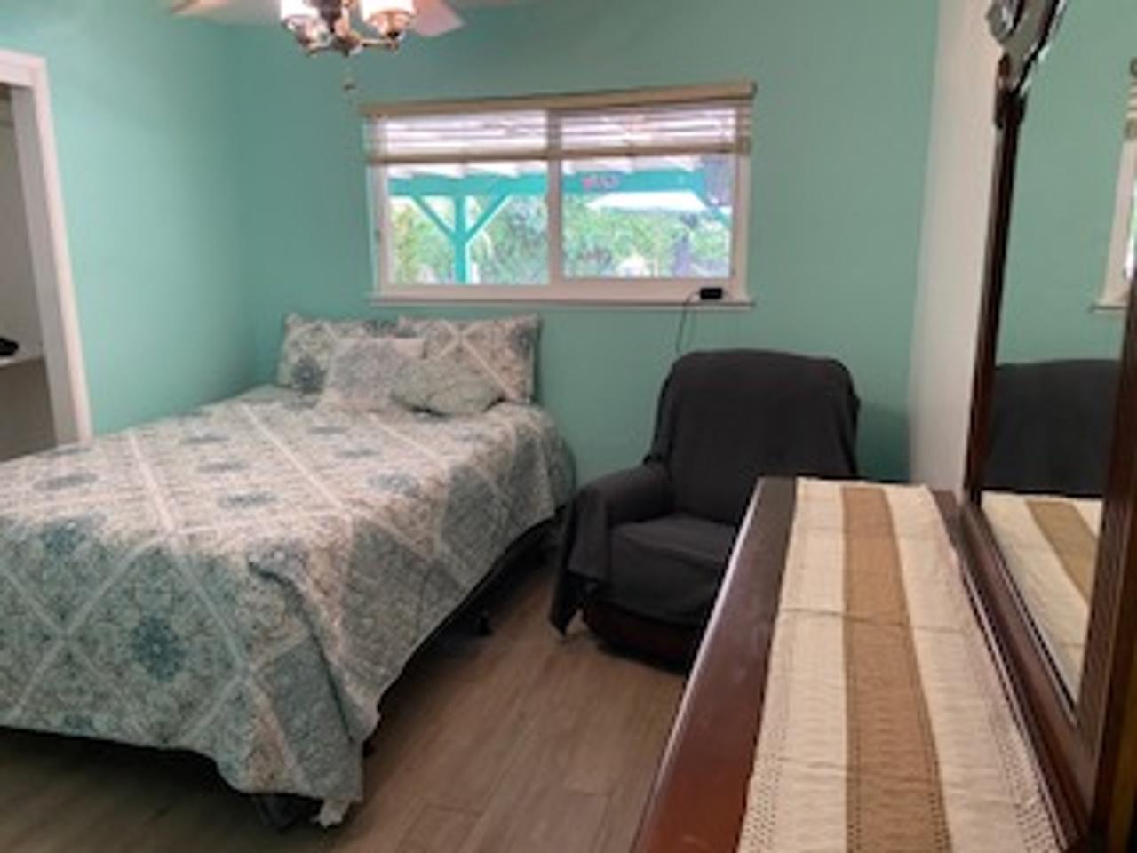 Profile photo 3 of 5