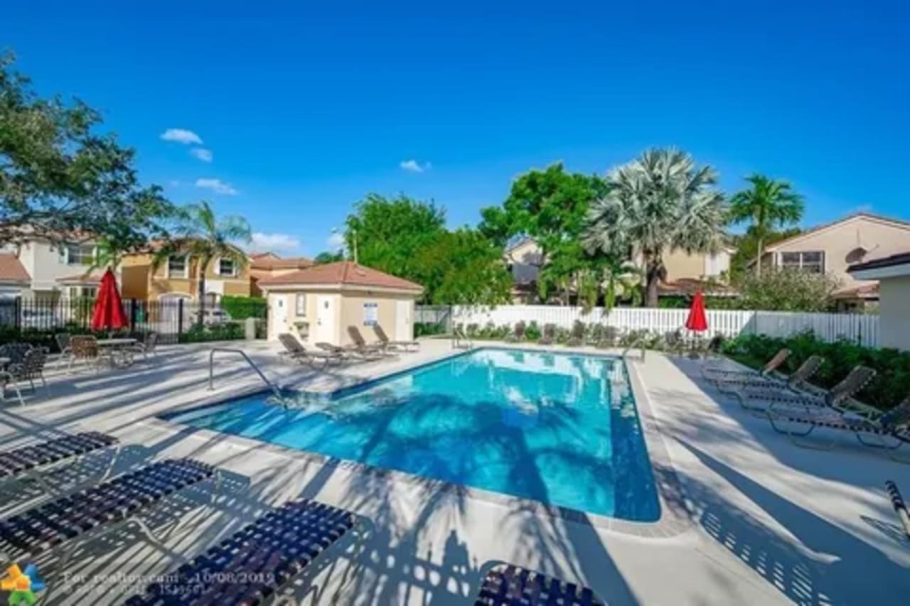 Profile photo 5 of 11