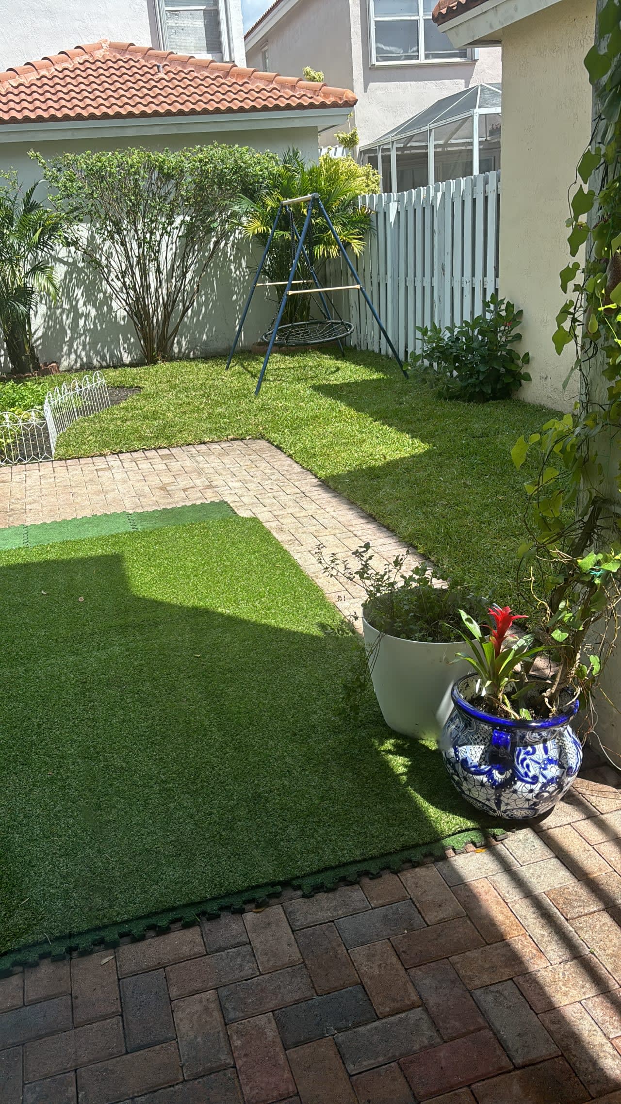 Profile photo 8 of 11