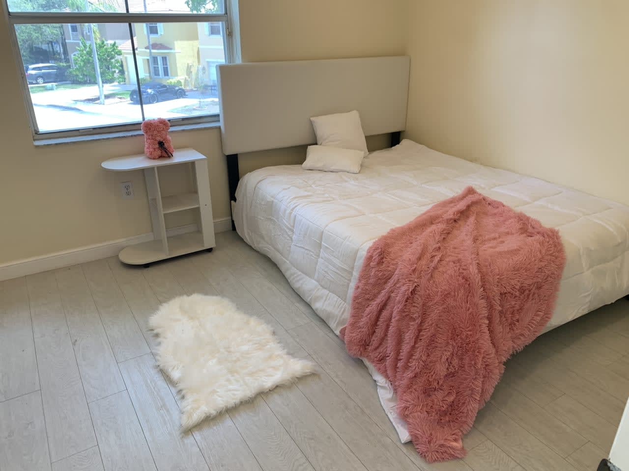 Profile photo 10 of 11