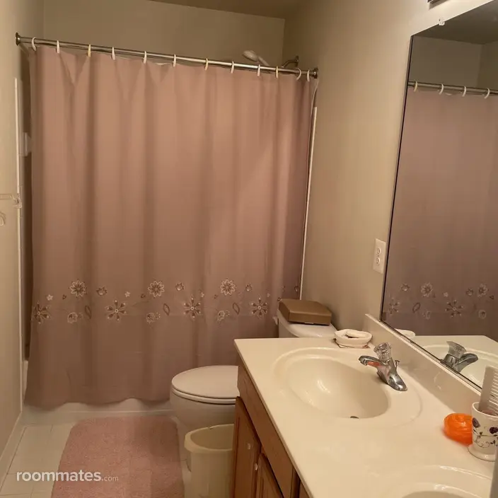 Room for rent in Woodbridge, VA $850, house